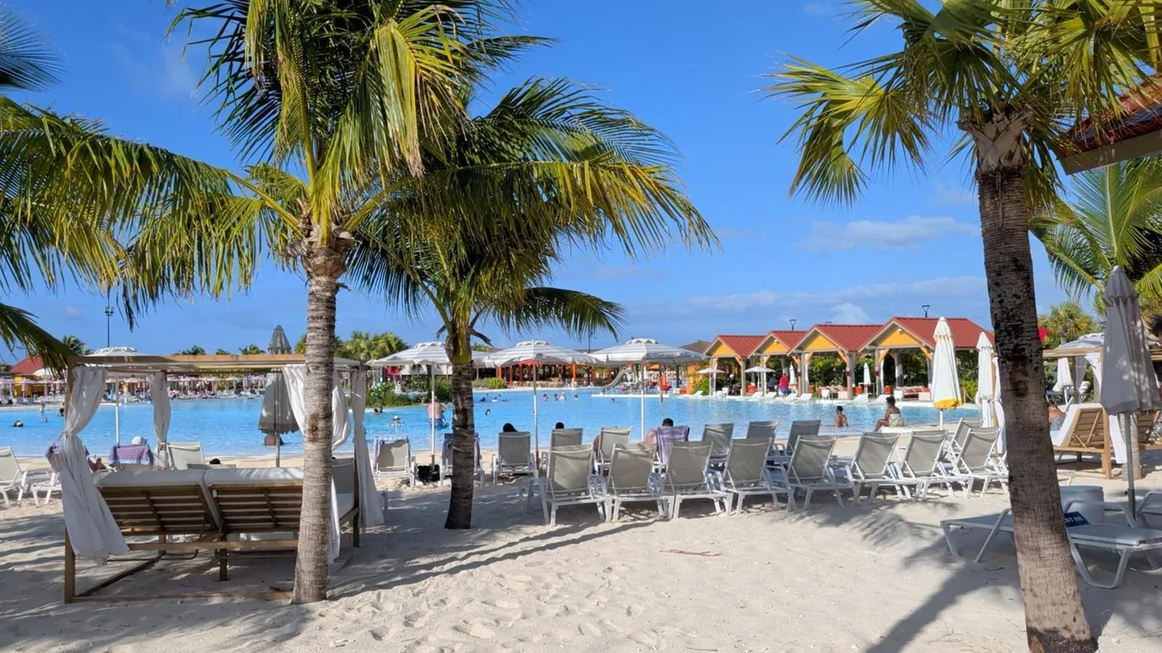 Celebration Key, Grand Bahama